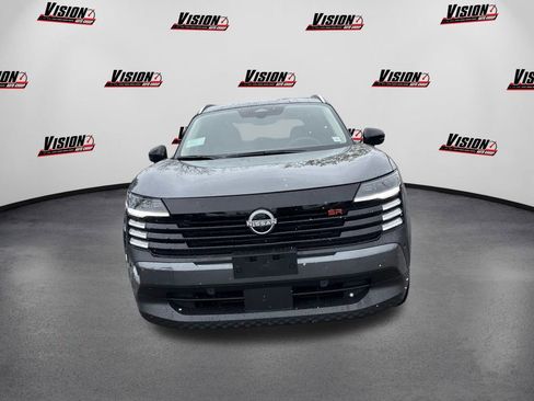 New 2026 Nissan Kicks SR w/ Cold Weather Package image 2