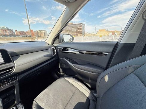 New 2026 Kia Seltos EX image 12