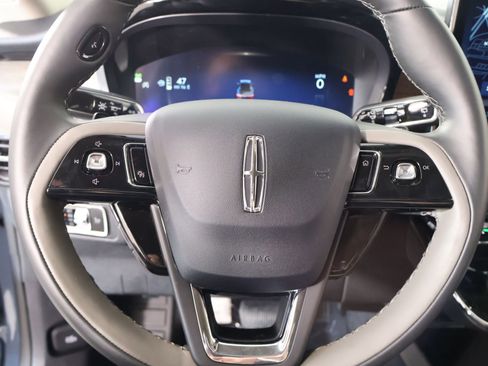New 2026 Lincoln Corsair Reserve AWD/4WD image 3