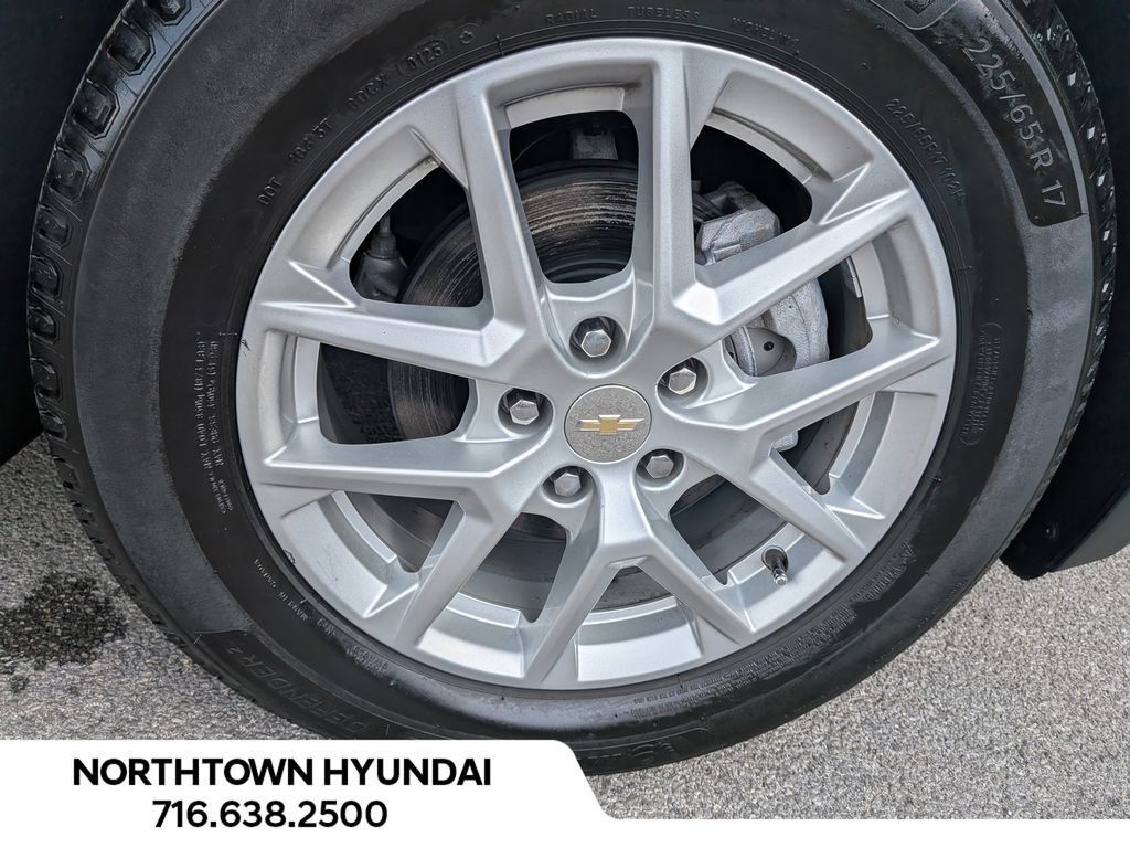 Used 2023 Chevrolet Equinox LT FWD image 43