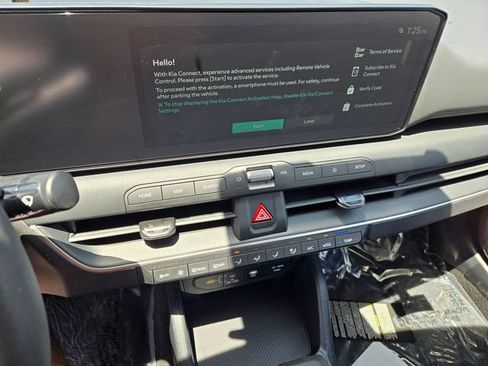 New 2026 Kia K4 FWD image 9