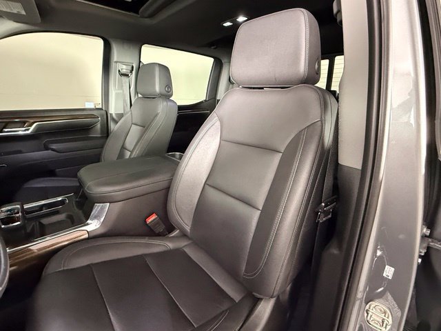 Used 2023 Chevrolet Silverado 1500 LT Trail Boss w/ Convenience Package II AWD/4WD image 6