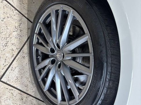 Used 2019 Maserati Quattroporte S image 26