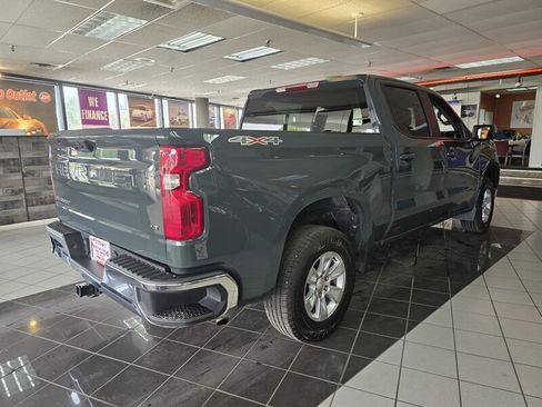 Used 2025 Chevrolet Silverado 1500 LT AWD/4WD image 4