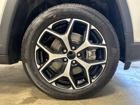 Used 2024 Jeep Compass Limited AWD/4WD image 11