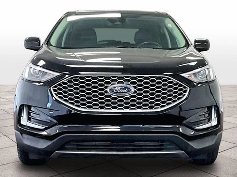 Used 2023 Ford Edge SEL w/ Convenience Package image 3