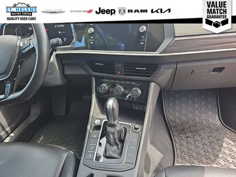 Used 2019 Volkswagen Jetta SEL FWD image 35