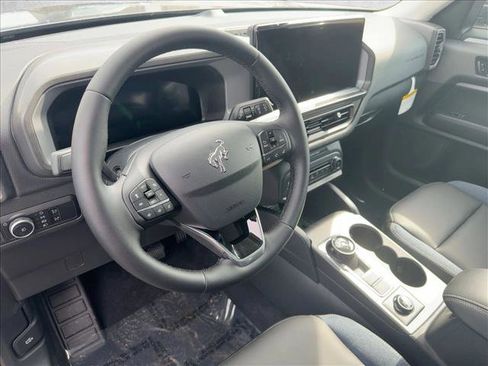 New 2025 Ford Bronco Sport Outer Banks image 3