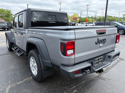 Used 2020 Jeep Gladiator Sport w/ Quick Order Package 24S AWD/4WD image 3