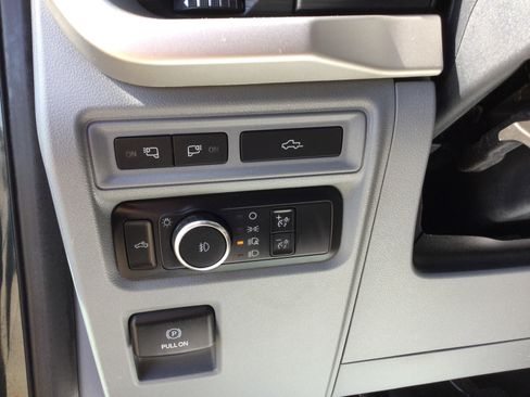 Used 2021 Ford F150 XLT w/ Equipment Group 302A High image 10