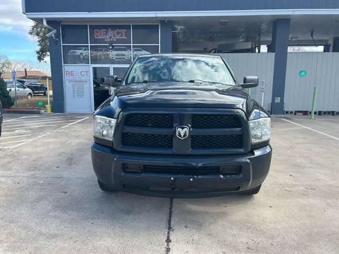 Used 2015 RAM 2500 Tradesman image 2