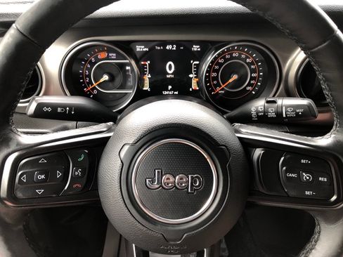 Used 2019 Jeep Wrangler Unlimited Sport S AWD/4WD image 37