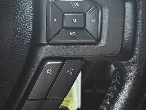 Used 2020 Ford F150 XLT w/ Equipment Group 302A Luxury AWD/4WD image 11