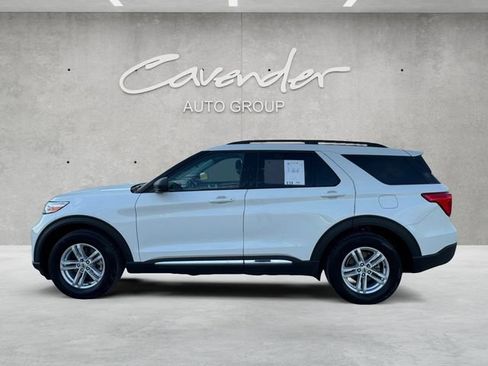 Used 2023 Ford Explorer XLT RWD image 13