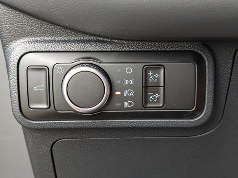 New 2026 Ford Explorer Active RWD image 20