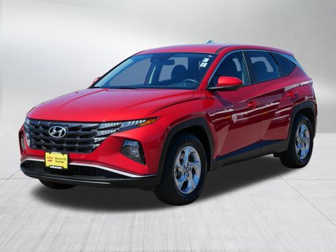 Certified 2023 Hyundai Tucson SE FWD image 3