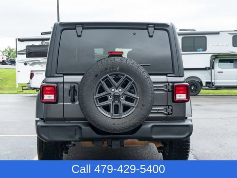 Used 2024 Jeep Wrangler Unlimited Sport AWD/4WD image 5