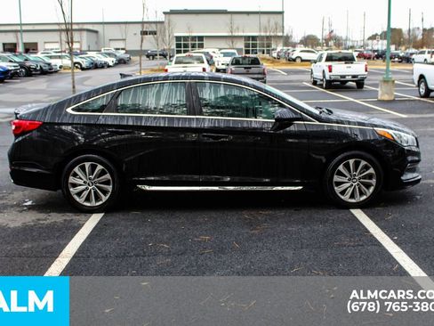 Used 2017 Hyundai Sonata Sport image 9