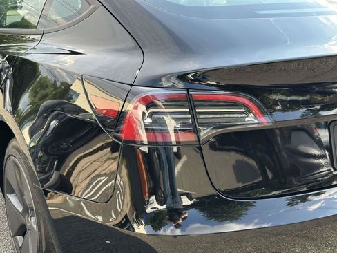 Used 2023 Tesla Model 3 Standard Range RWD image 12