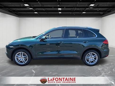 Used 2011 Porsche Cayenne S AWD/4WD image 2