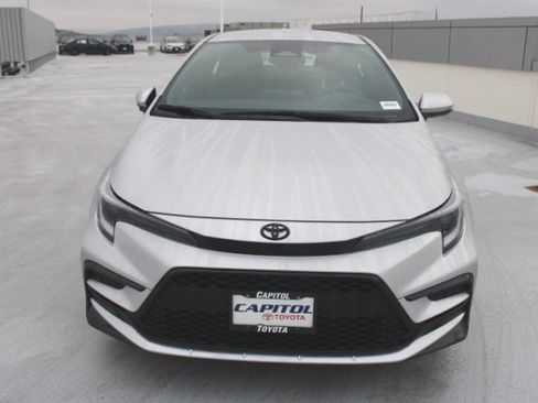 New 2026 Toyota Corolla SE image 7