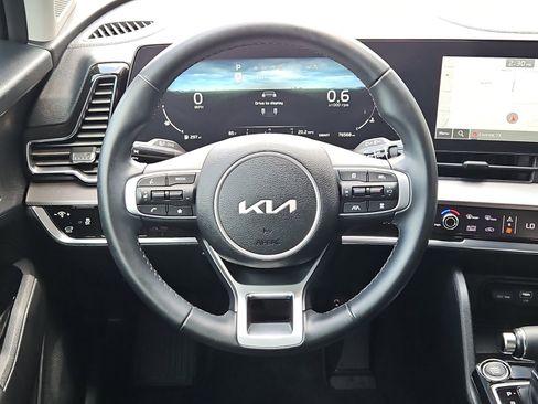 Used 2023 Kia Sportage SX image 14