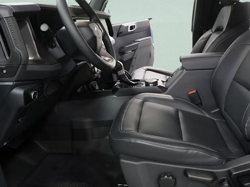 New 2026 Ford Bronco Badlands AWD/4WD image 21