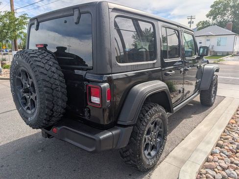 Used 2023 Jeep Wrangler Unlimited AWD/4WD image 5