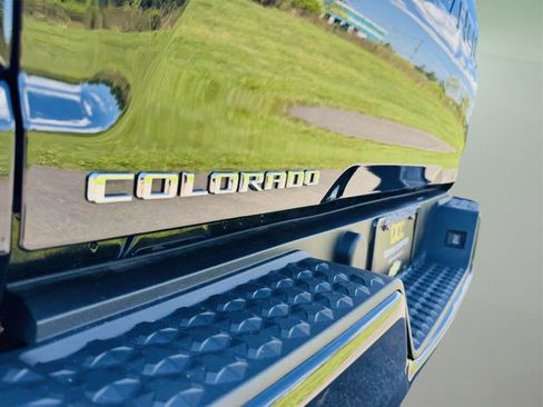 Used 2023 Chevrolet Colorado Z71 image 29