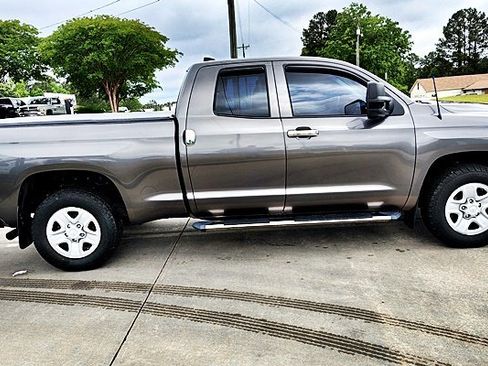 Used 2015 Toyota Tundra SR w/ Tow Package RWD image 10
