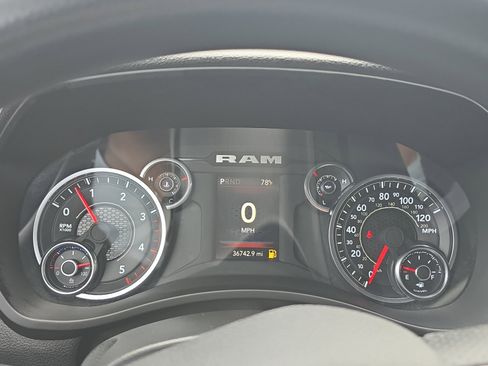 Used 2024 RAM 2500 Tradesman AWD/4WD image 17