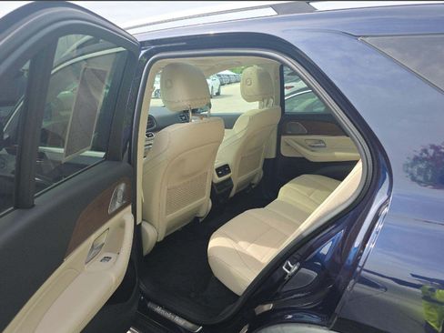 Used 2022 Mercedes-Benz GLE 350 image 5
