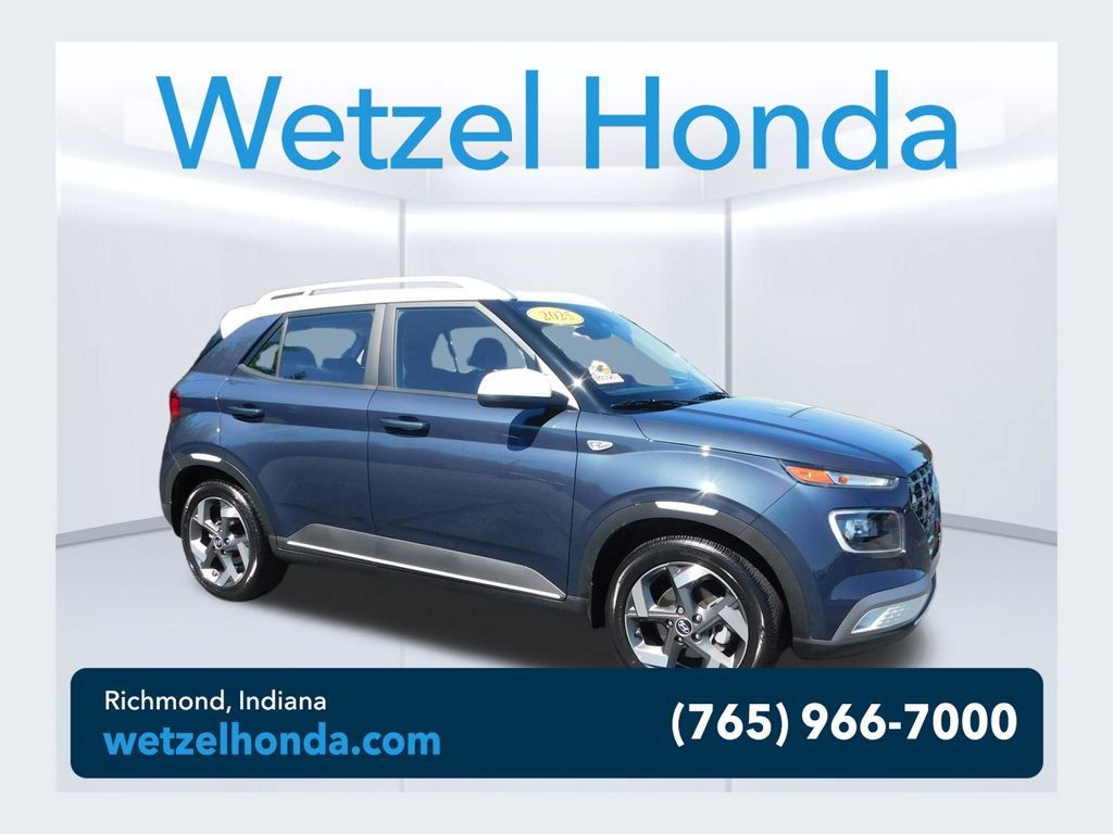 Used 2025 Hyundai Venue Limited FWD 360° Tour