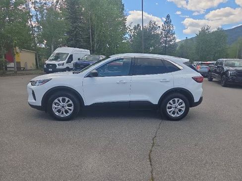 Certified 2024 Ford Escape Active AWD/4WD image 8