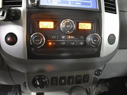 Used 2020 Nissan Frontier SV w/ Midnight Edition Floor Mats image 22