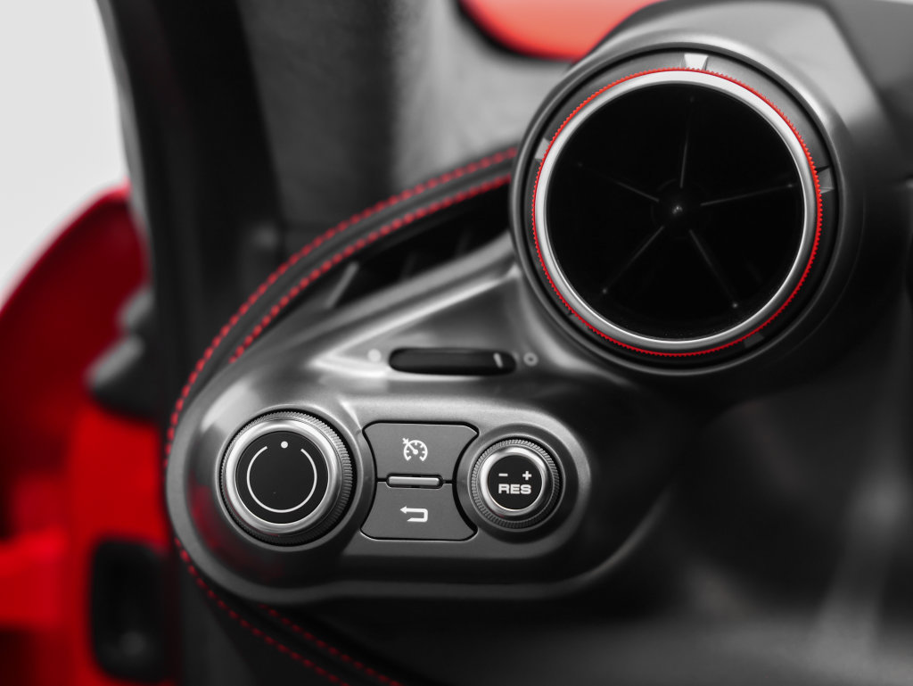 Certified 2023 Ferrari F8 Tributo RWD image 50