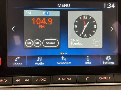 Used 2025 Nissan Sentra SV image 45