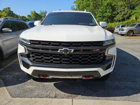 Used 2024 Chevrolet Tahoe Z71 w/ Luxury Package image 3