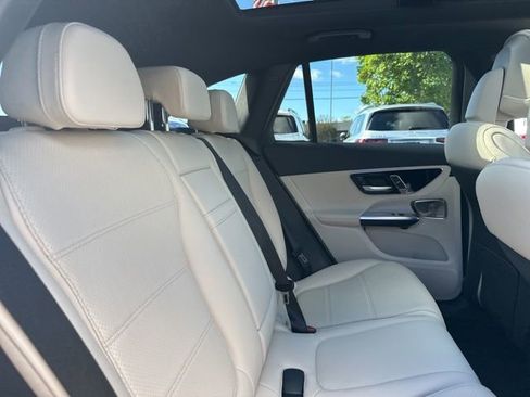 New 2026 Mercedes-Benz GLC 300 4MATIC image 25