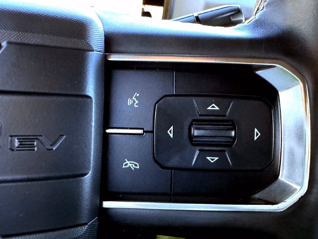 Used 2024 GMC Hummer EV 3X w/ LPO, Illumination Package AWD/4WD image 27