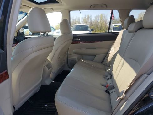 Used 2011 Subaru Outback 2.5i Limited AWD/4WD image 25