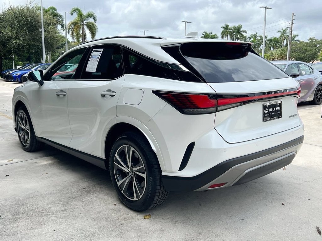 Certified 2025 Lexus RX 350 Premium FWD image 5