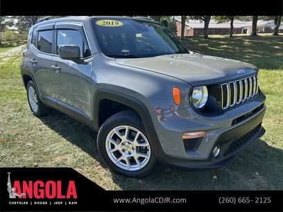Used 2019 Jeep Renegade Latitude w/ Cold Weather Group
