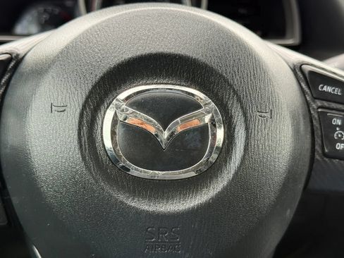 Used 2016 MAZDA MAZDA3 i Sport FWD image 33