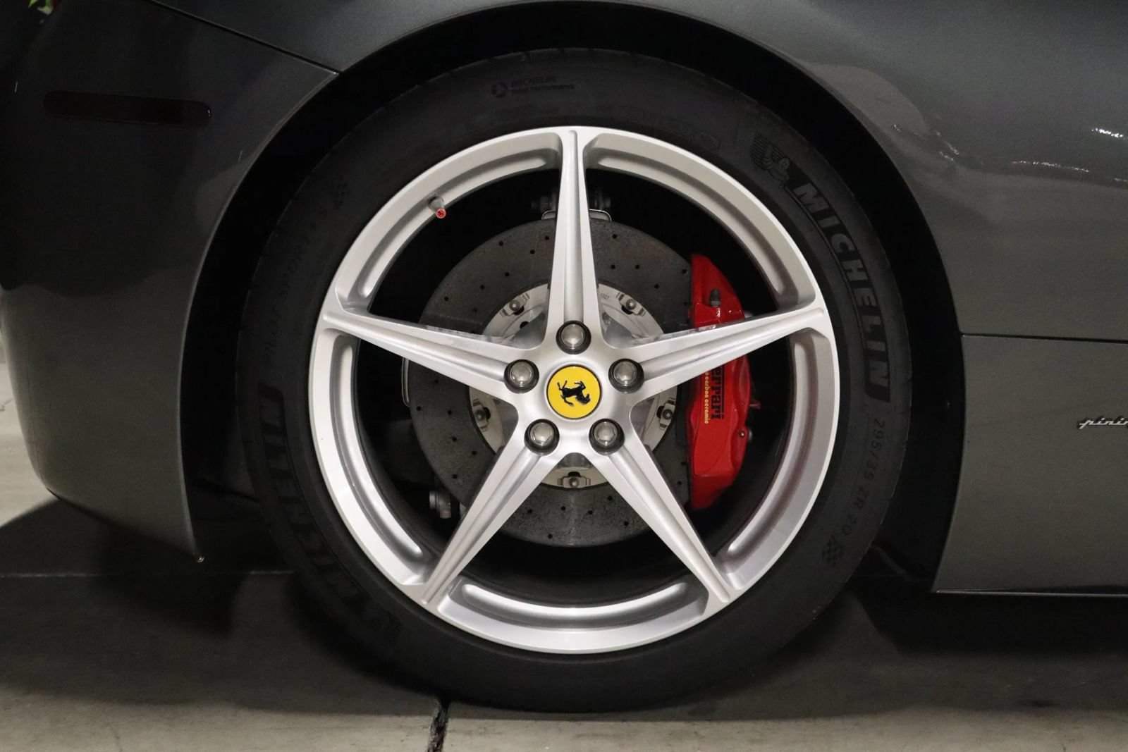 Used 2012 Ferrari 458 Italia Coupe RWD image 11