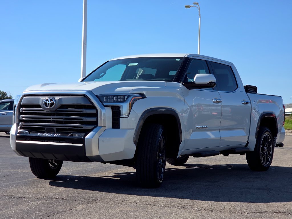 Used 2023 Toyota Tundra Limited AWD/4WD image 23