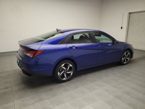 Used 2023 Hyundai Elantra SEL w/ Convenience Package FWD image 10
