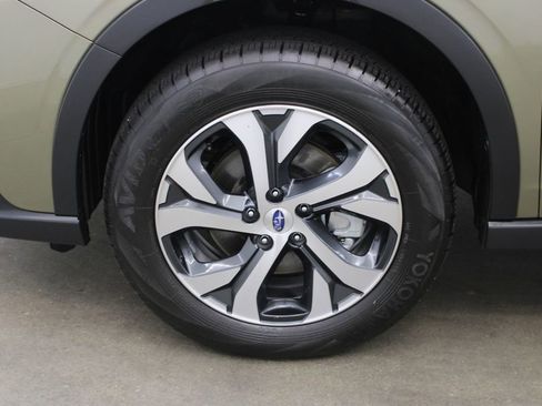 Used 2022 Subaru Outback Limited AWD/4WD image 31