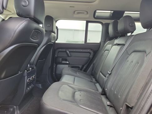 Used 2020 Land Rover Defender 110 S AWD/4WD image 10