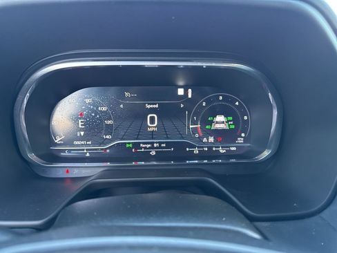Used 2022 GMC Yukon AT4 AWD/4WD image 27